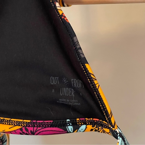 Out From Under Printed Triangle Racerback Bikini Top - Picture 4 of 5